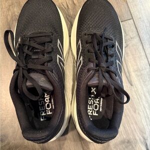 New Balance Fresh Foam X 860v14 Women’s Size 8